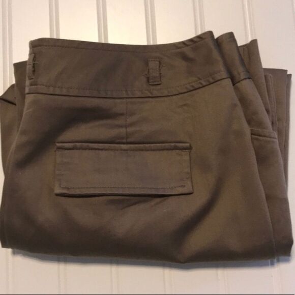Worthington Size 6 Capris Light Brown - Picture 3 of 5